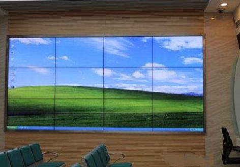 无为液晶拼接屏的另类用法。